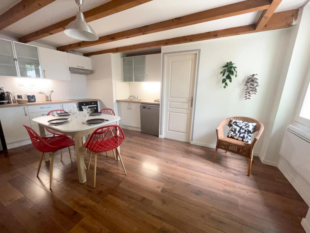 Spacieux Duplex Central Avec Terrasse Tropezienne ซาลง-เดอ-โพรวองซ์ ภายนอก รูปภาพ