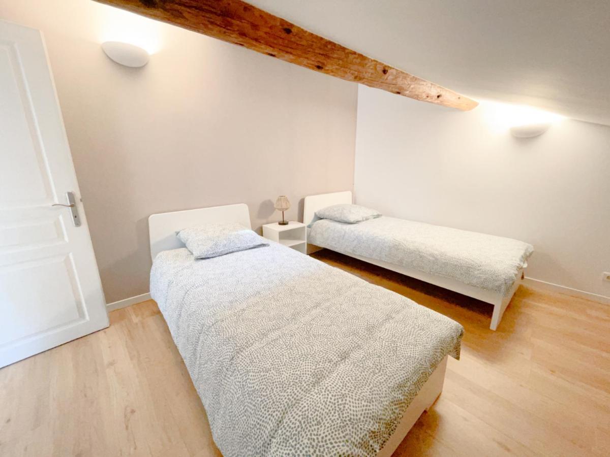 Spacieux Duplex Central Avec Terrasse Tropezienne ซาลง-เดอ-โพรวองซ์ ภายนอก รูปภาพ