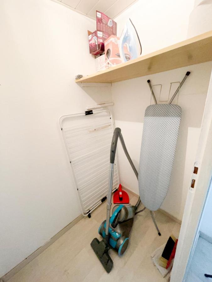 Spacieux Duplex Central Avec Terrasse Tropezienne ซาลง-เดอ-โพรวองซ์ ภายนอก รูปภาพ